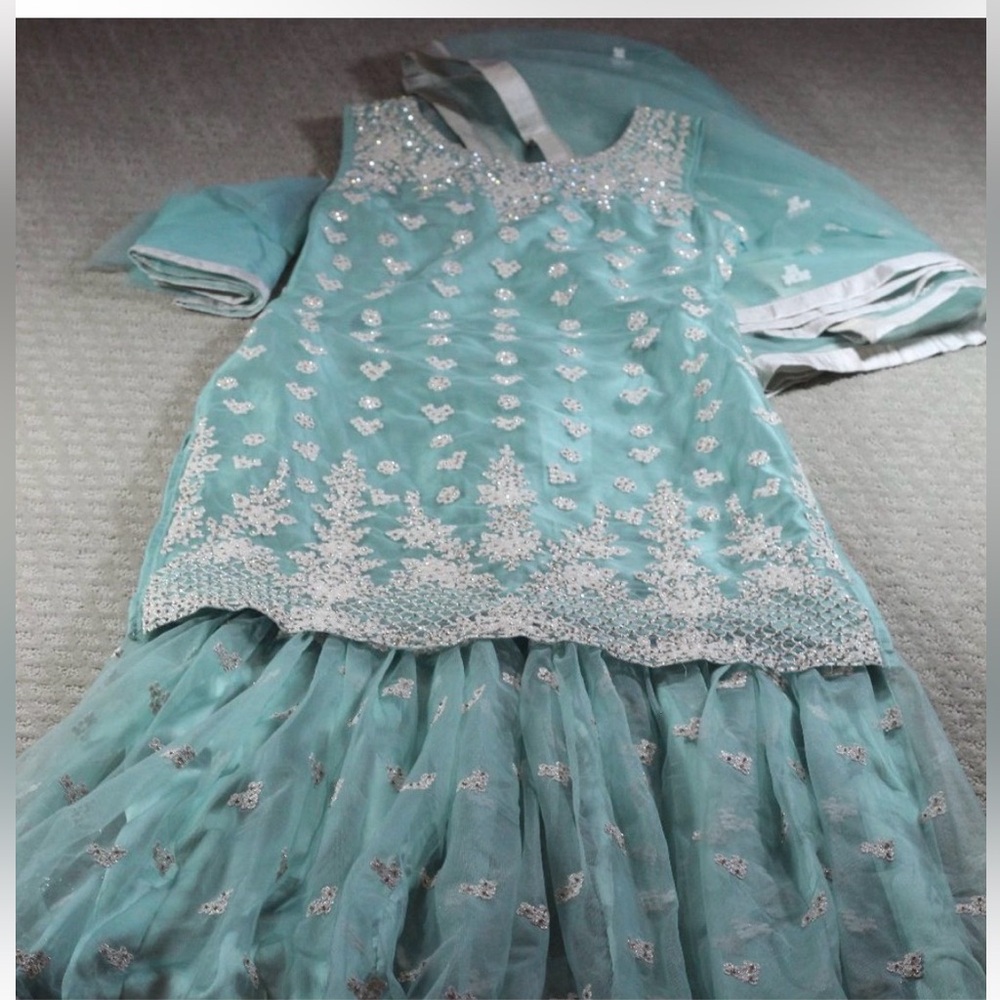 Indian salwar suit (3 piece) New